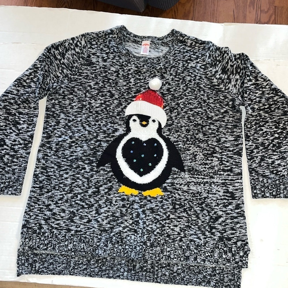 Holiday time-1X(16W)-Black-and-white marble-sequenced Christmas penguin sweater.